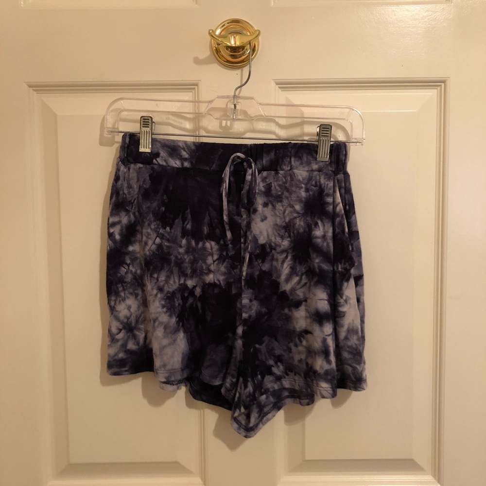 Blue Tie Dye Flowy Shorts